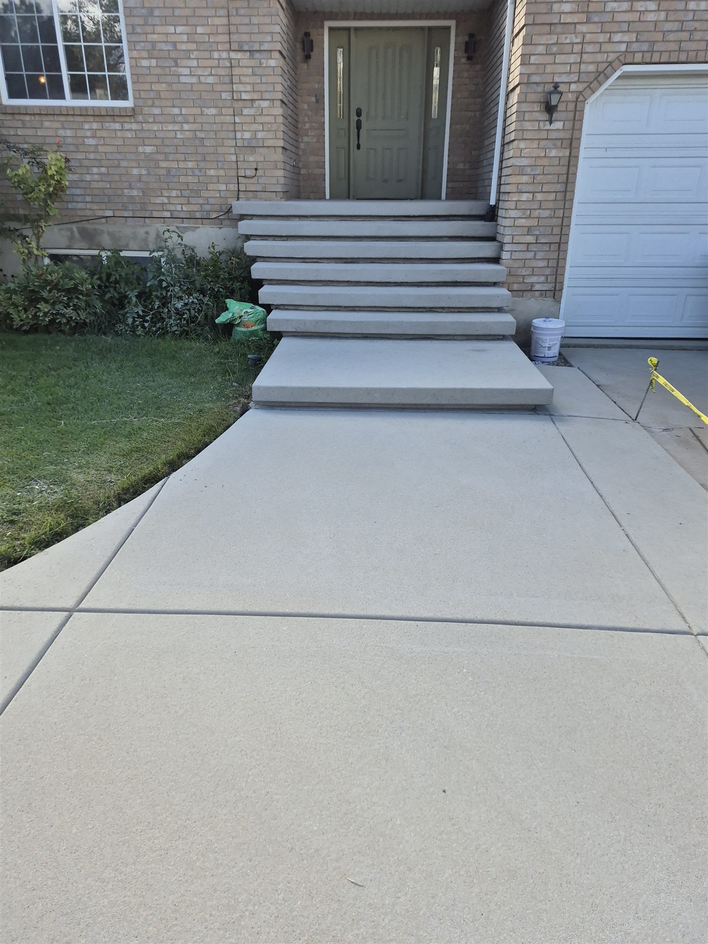 Concrete entry steps